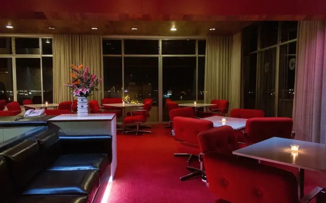 Camino Real Hotel