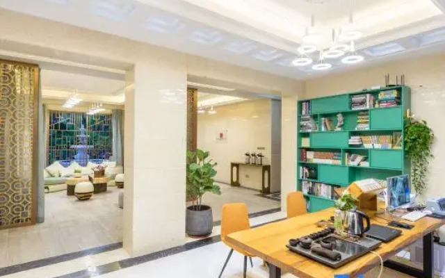 Sanya Coconut Homestay