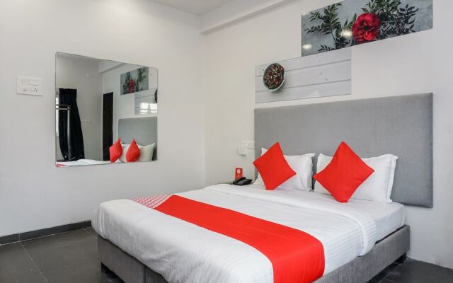 Hotel I Suite 2 By OYO Rooms