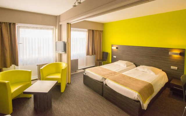 Ostend Hotel