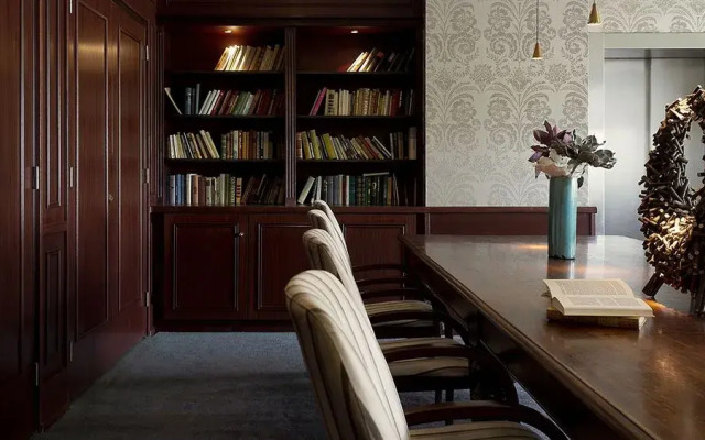 Hampshire Hotel - Newport Huizen