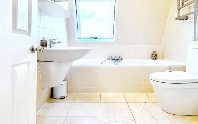 Luxury Designer Apartments Hammersmith 1