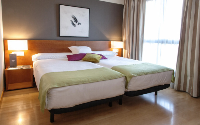 Hotel Zenit Don Yo