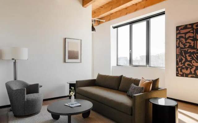 Sonder by Marriott Bonvoy Market Hall Apartments West Loop