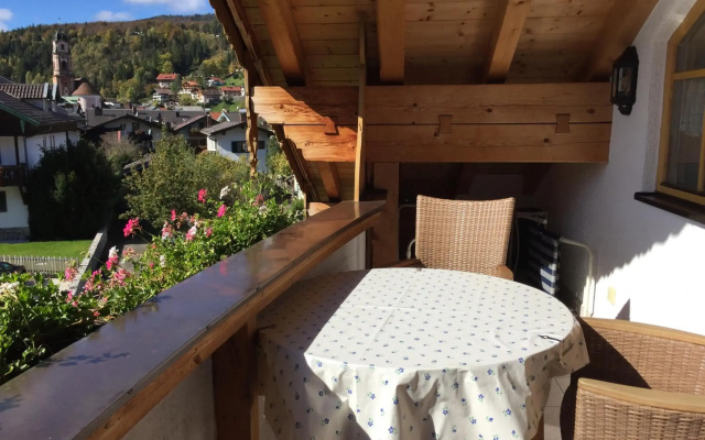 Ferienwohnungen Alpenperle