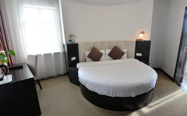 Shanghai Joyful Star Hotel
