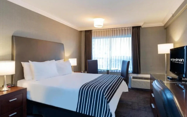 Sandman Hotel Vancouver Airport