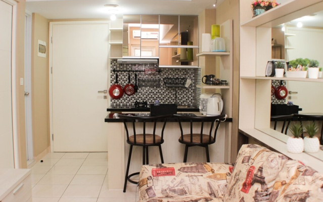 Warm And Homey 2Br Springlake Summarecon Bekasi Apartment
