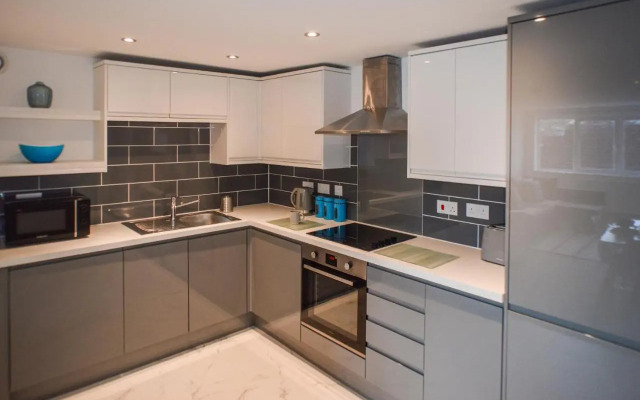 Anstey Heights Apartments
