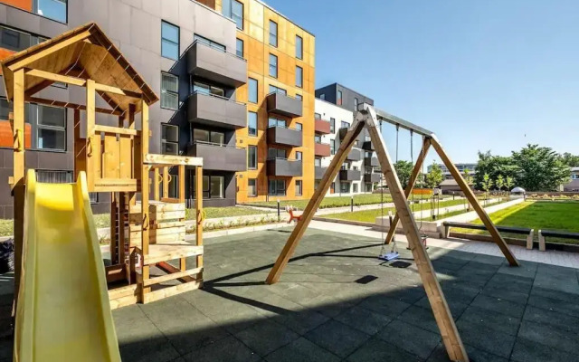 W Apartments near Passenger Port