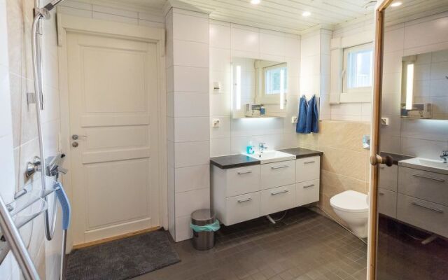 Holiday Home Villa aallokko