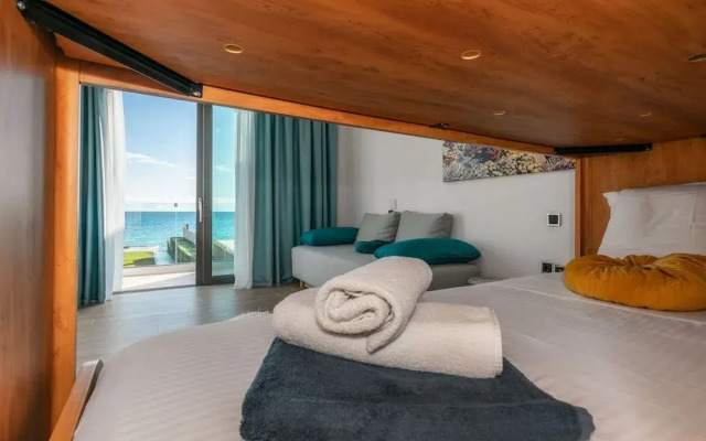 MaDiZé Beach House on the Sea