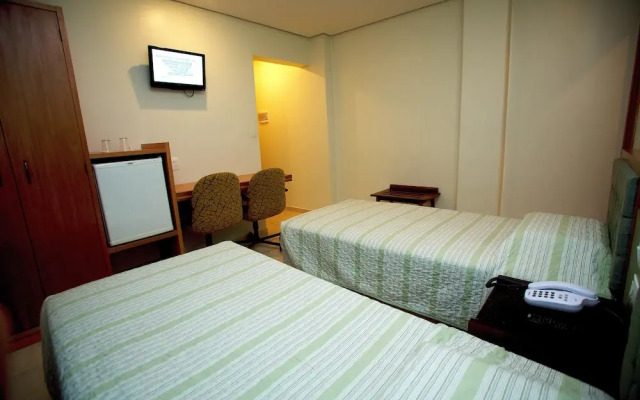 Hotel Cinelândia - Buenas Hoteis - Centro - São Paulo - SP