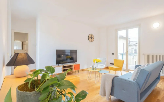 Ponente Balcony & Garden by Rent all Como