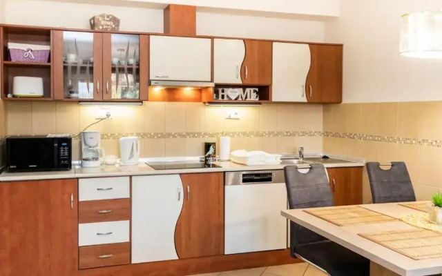 Holiday Apartman