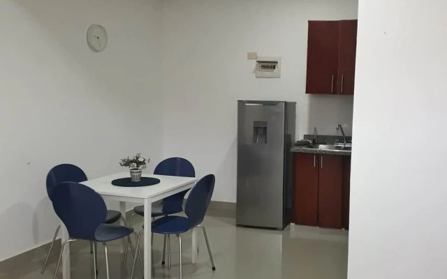 Bright Apartment at Punta Cana Wifi/ac/elect/iron/parking