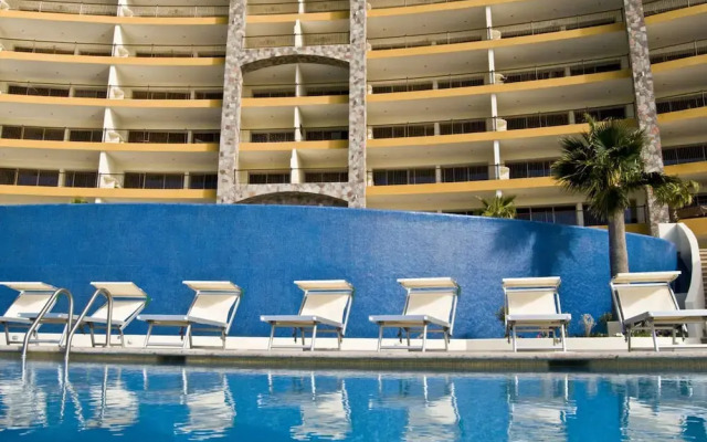 Sonoran Sky 2BR Upper 603 by Casago