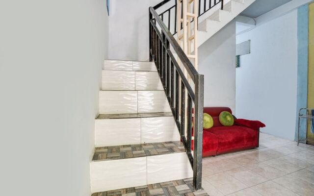 SPOT ON 91745 Rumah Kost Gresik Syariah