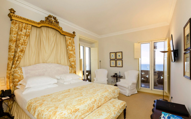 The Albatroz Hotel