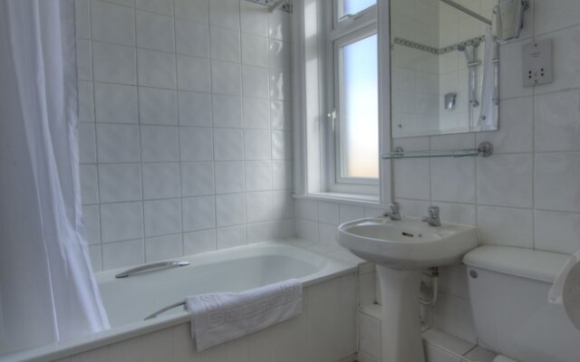 Royal Inn by Good Night Inns