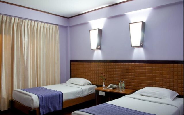 Hotel Zwekabin