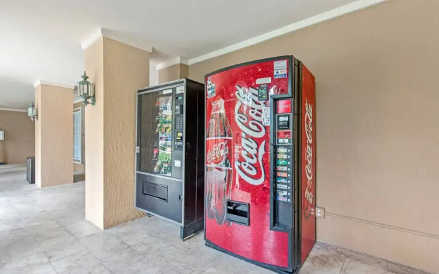 Aventura Apartment in Aventura