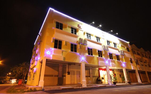 Starway Hotel