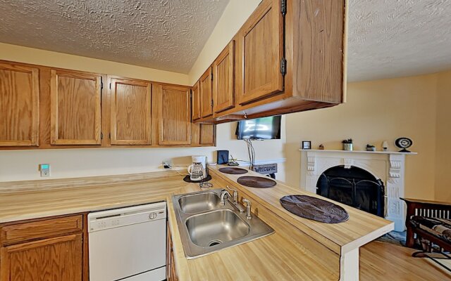 616tn103 1 Bedroom Condo