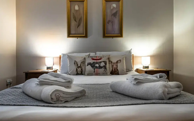 The Farmhouse at Fincham