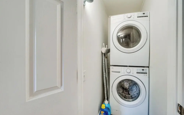 Charming Glens Falls Retreat Near Downtown!