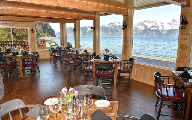 Kenai Fjords Wilderness Lodge