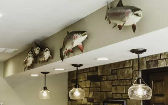 Bass Pro Shops Anglers Lodge