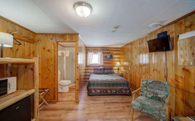 Sportsman's Lodge