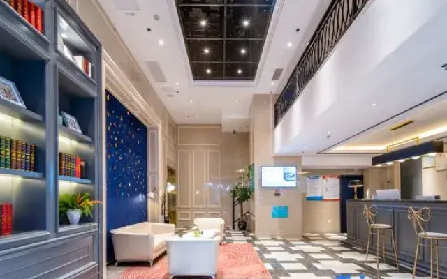 Lanou Hotel (Guiyang Huaxi District Meide Government House Branch)