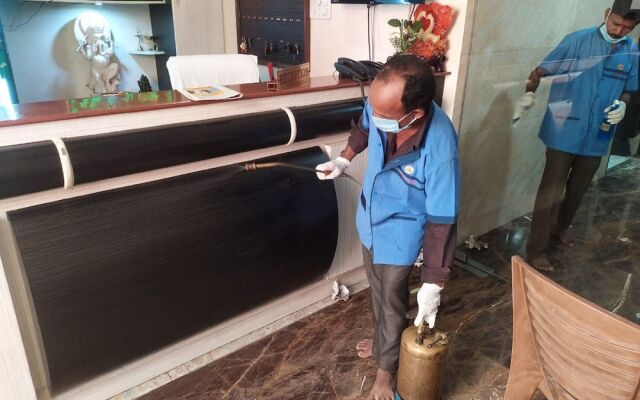 Hotel Rathnavel Towers