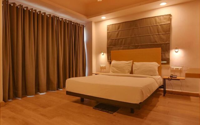 Fabhotel Suncitel