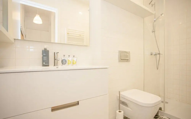 Liiiving - Downtown Secret Terrace