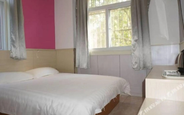 100 Inn Chain Hotel (Qingdao German Style Street)