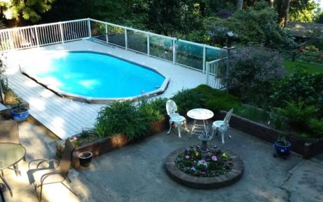 Caprice Bed And Breakfast