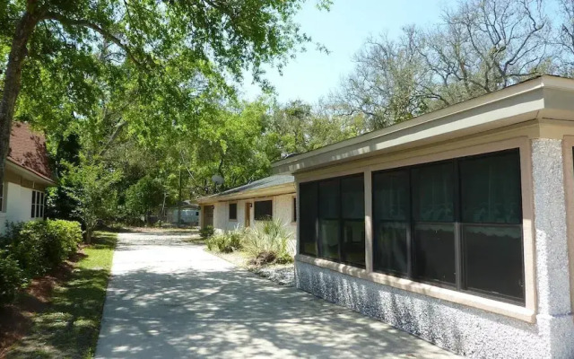 Barronhaus 4 Bedroom Home