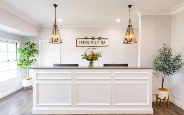 Camden Valley Inn