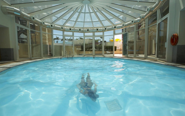 The Views Monumental