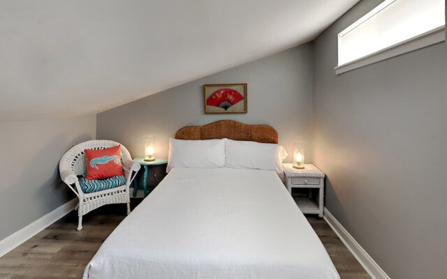 Commodore's Landing #239 - Sunset Views