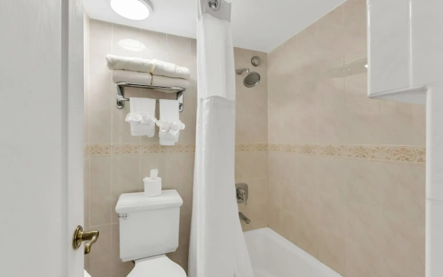 Napa Valley Hotel & Suites