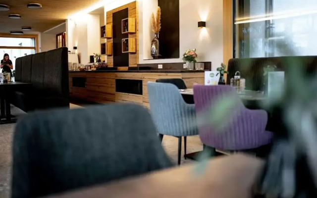 Reos Hotel Wangen