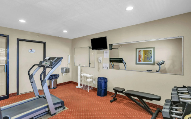 Baymont by Wyndham Cedar Rapids