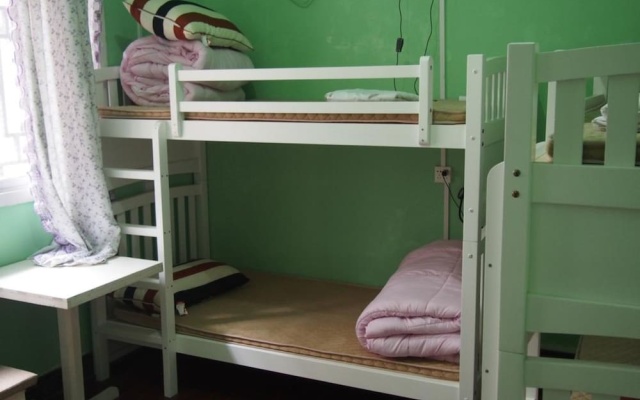 Dengba International Hostel Fenghuang – Guest Rooms – Xiangxi