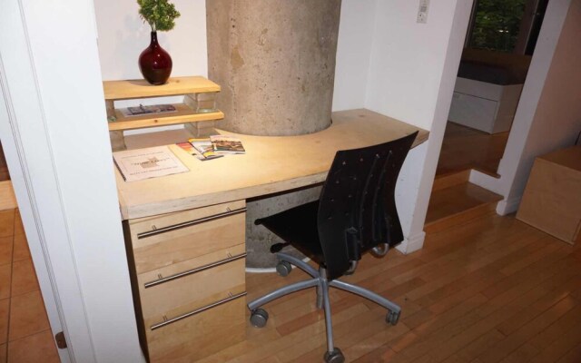 Quartier des Spectacles Downtown Loft Condos