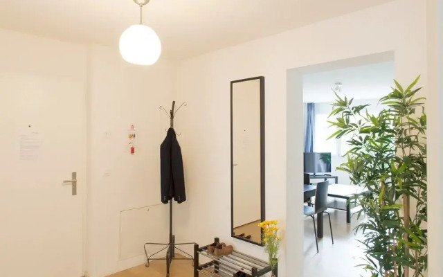 ZH Kreuzplatz I - Hitrental Apartment
