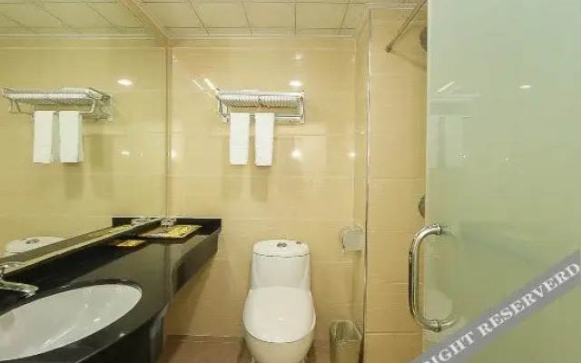 Lanhai Hongtai Hotel